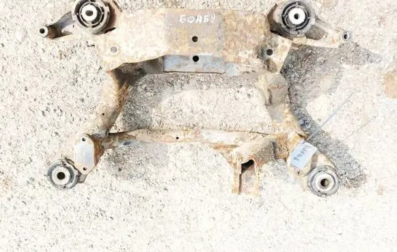 BMW X3 E83 Rear subframe 