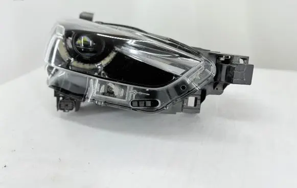 Mazda CX-3 Headlight/headlamp D10E51030
