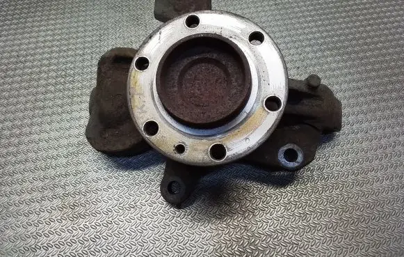 Volkswagen Crafter Front wheel hub spindle knuckle