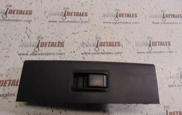 Toyota Corolla Verso AR10 Electric window control switch 742320F030