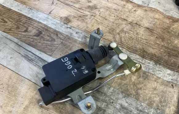 Hyundai Santa Fe Central locking motor 