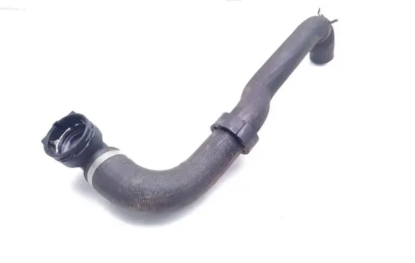 Mercedes-Benz Vito Viano W447 Engine coolant pipe/hose A0089977589