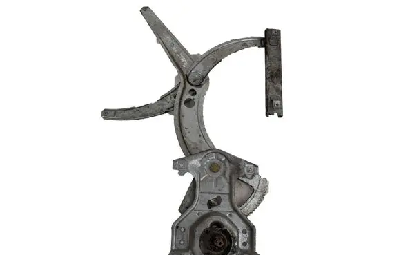 Volkswagen PASSAT B4 Front door manual window regulator 357837402B
