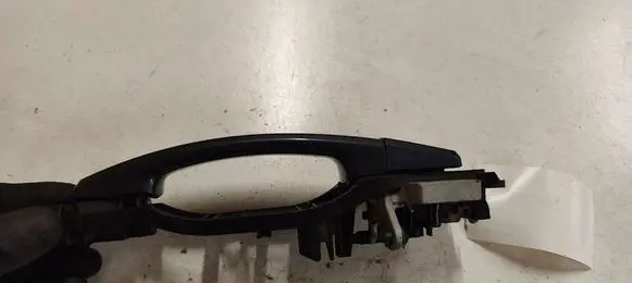 Opel Zafira B Front door exterior handle