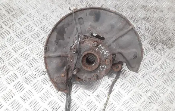 Toyota Avensis T250 Front wheel hub spindle knuckle