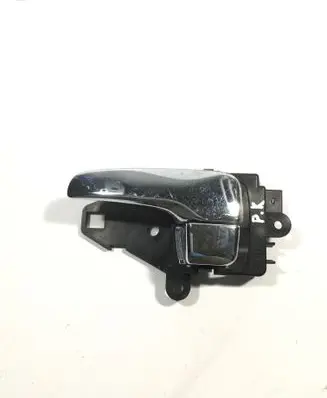 Mitsubishi L200 Front door interior handle MN105359