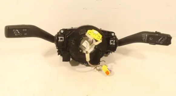 Skoda Rapid (NH) Light switch 6RA953501S