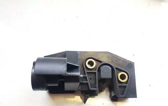 Audi A6 S6 C5 4B Seat back rest lock catch 
