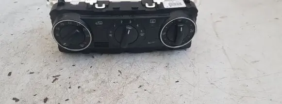 Mercedes-Benz A W169 Climate control unit A1698300585