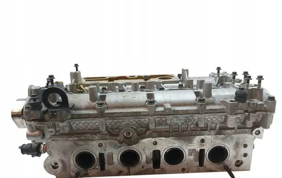 Volvo S60 Engine head 31401057AA