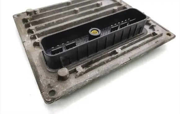 Ford Fiesta Engine control unit/module 2S6-12A650-SH 4ROW S118107002L