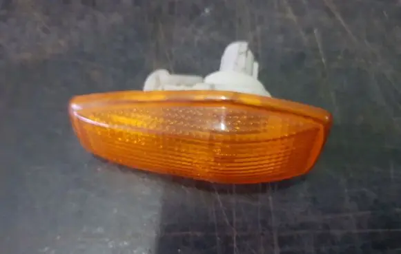 Hyundai Terracan Front fender indicator light 