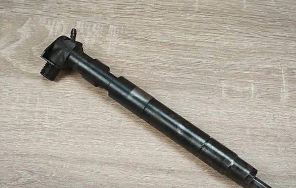 Opel Antara Fuel injector 28264951