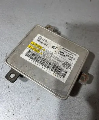 Audi A7 S7 4G Headlight ballast module Xenon 8K0941597C W003T20171