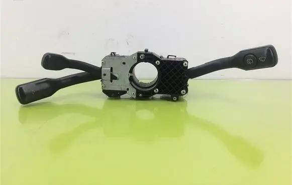 Audi A4 S4 B5 8D Indicator stalk 4D0953513