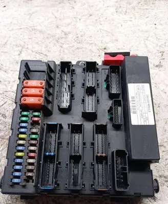 Opel Signum Fuse box set 532150018 0108853 09228740