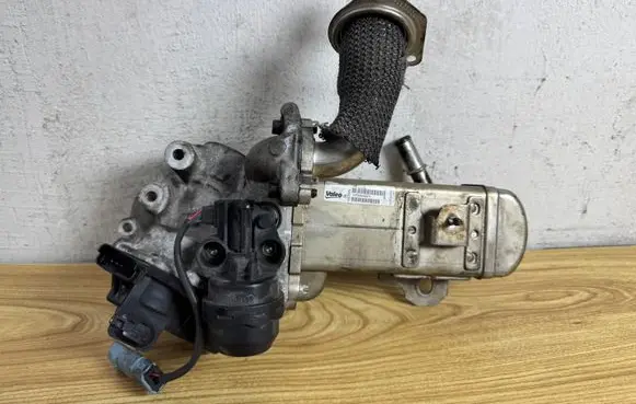 Ford S-MAX EGR valve cooler V29004027
