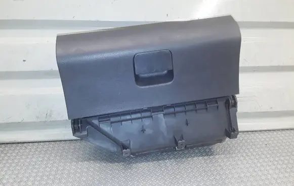 Volkswagen Polo IV 9N3 Glove box 6Q1857101E