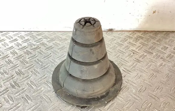 Toyota Land Cruiser (J200) Rear coil spring rubber mount 4830260100