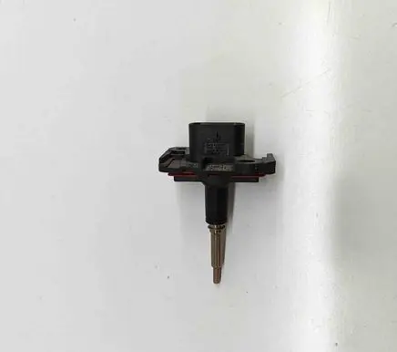 BMW 3 G20 G21 Oil temperature sensor 8485041