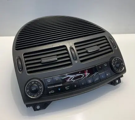 Mercedes-Benz E W211 Climate control unit 2118300685 00120304 A2118300685