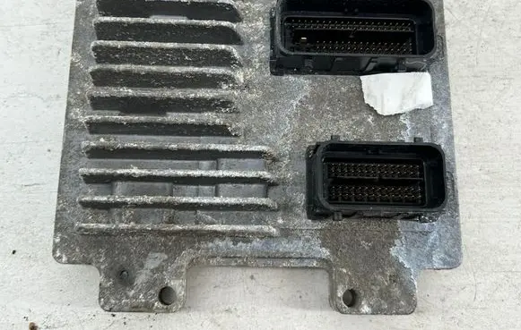 Opel Meriva B Engine control unit/module 55590540 12636386