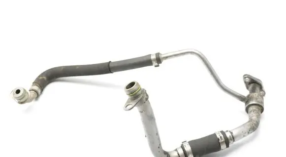 Audi Q7 4L Brake vacuum hose/pipe 057145736P