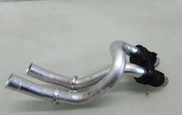 Volkswagen Golf Plus Heater radiator pipe/hose 