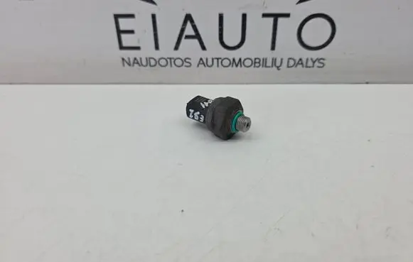 Air conditioning (A/C) pressure sensor