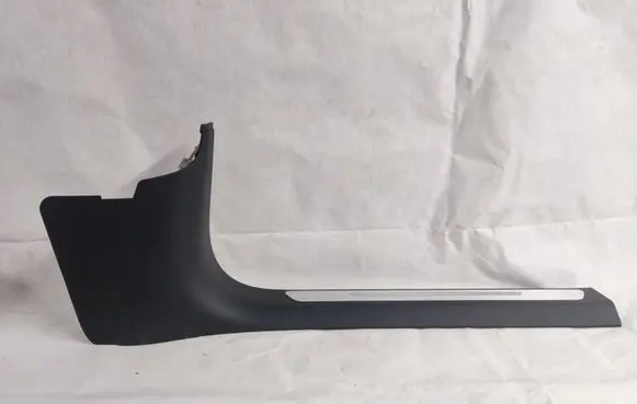 Audi A8 S8 D4 4H Front sill trim cover 4H1867272F