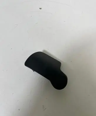 Audi A6 C7 Engine bonnet (hood) release handle 8T1823533