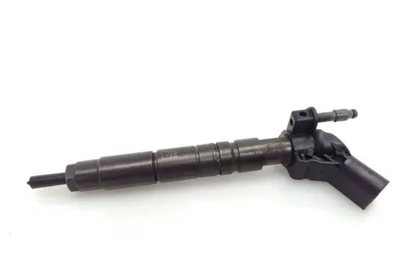 Mercedes-Benz S W221 Fuel injector 0445116026 A6420701187