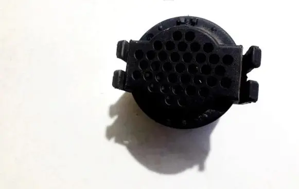 BMW 5 E39 Front door speaker 65818360995