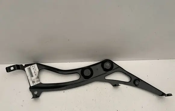 BMW 2 F45 Fender mounting bracket 41007408657