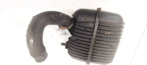Audi A6 S6 C6 4F Vacuum air tank 8E0129955