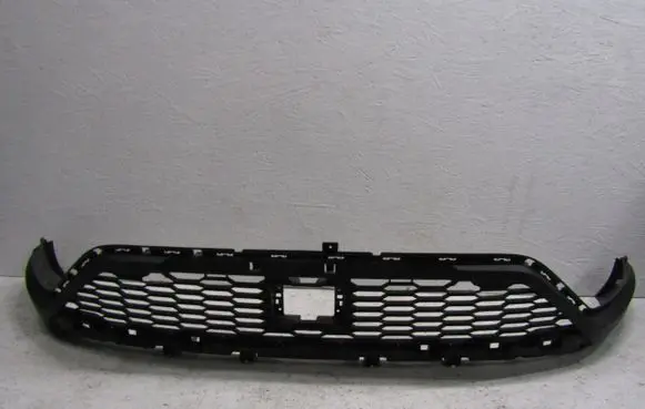 Dacia Sandero III Front bumper 620265111R
