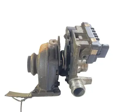 Citroen C5 Turbo 4U3Q6K682AL 6NW008412