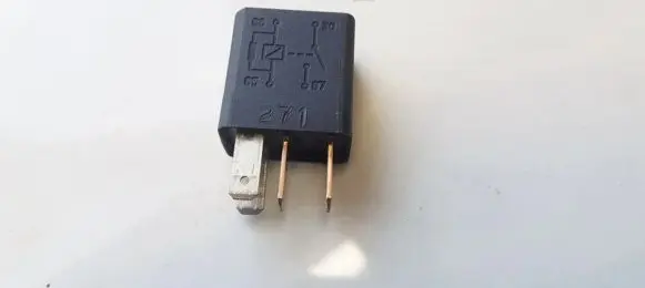 Renault Laguna II Other relay 24432880 70221