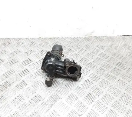 BMW X5 F15 Thermostat/thermostat housing 2S4Q8594AB 2S4Q9K478AD