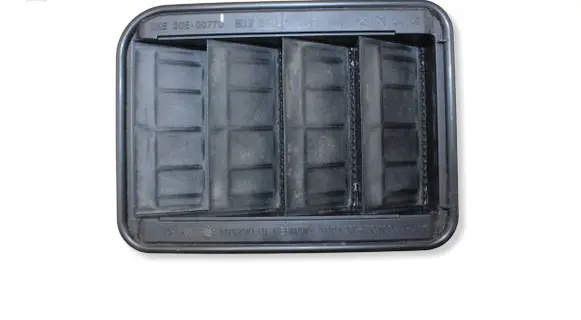 BMW X1 F48 F49 Quarter panel pressure vent 9201647