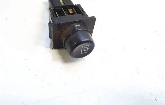 Mitsubishi Pajero Sport I Windscreen/window heater switch