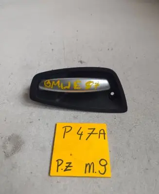 BMW 1 E81 E87 Rear door interior handle 7285108