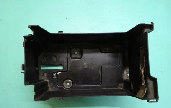 Opel Insignia A Battery tray 12355613
