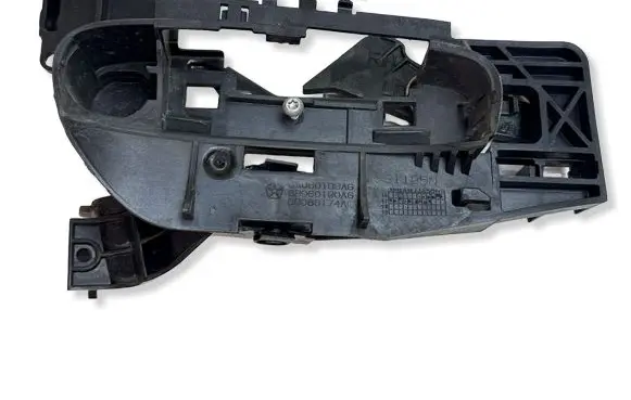 Dodge Charger Front door exterior handle/bracket 68060190AG