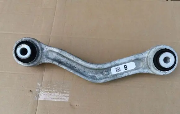 BMW 5 GT F07 Rear control arm DEEN6082T636389BAX
