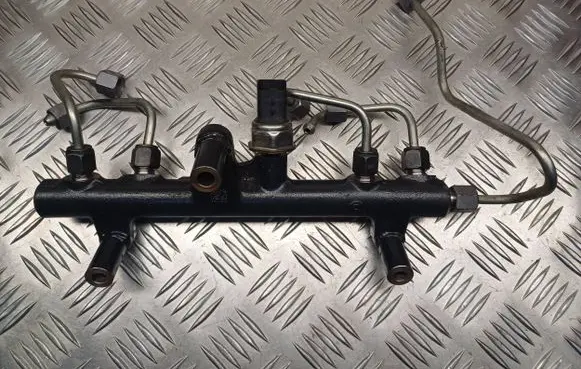 Peugeot 308cc Fuel main line pipe 9681909680 28497Z01