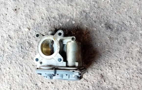 Dacia Dokker Throttle valve 161206038R H8201171233 958008072