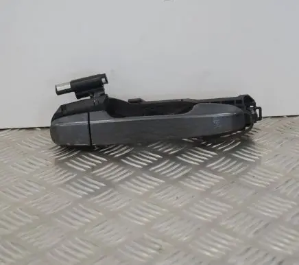 Toyota Verso-S Rear door exterior handle