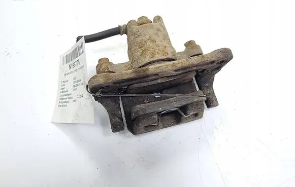 Mitsubishi Pajero Rear brake caliper