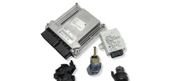 BMW 3 E46 Engine ECU kit and lock set 7794582 61356905666 6905666
